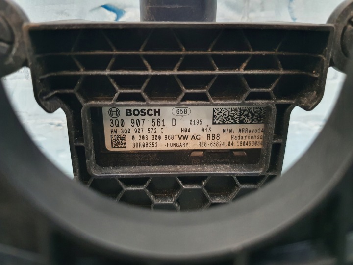 RADAR CAPTEUR DISTRONIC VW SEAT SKODA 3Q0907561D