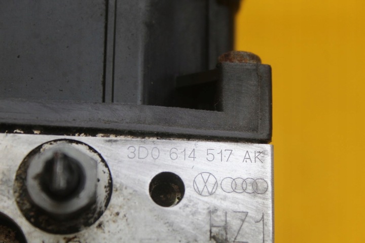 POMPE DE FREIN ABS VW PHAETON 3D0614517AK 0265950105 0265225236