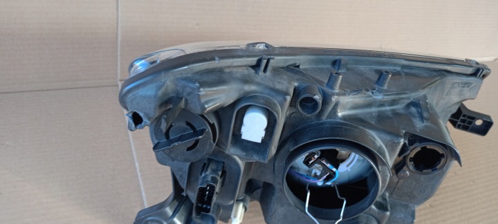 PHARE AVANT GAUCHE DACIA SANDERO II 2 12-16ROK 260605312R 90029994 ORIGINAL