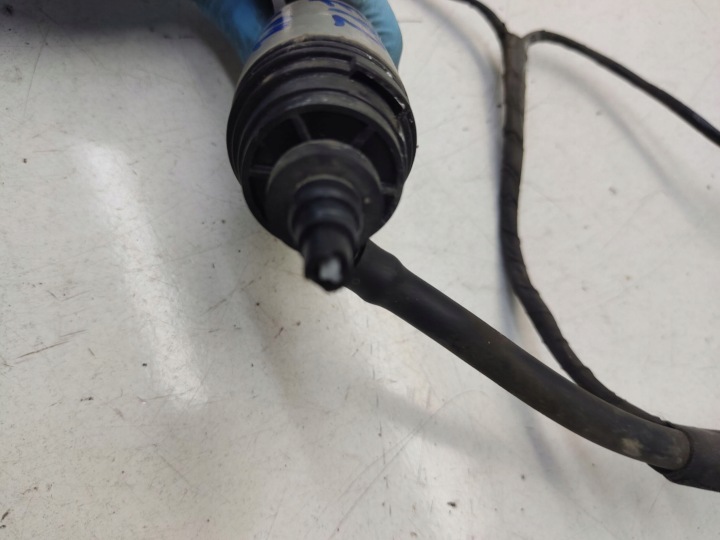 BMW 1 E82 E88 2010 POMPE LAVE-GLACE 6934159