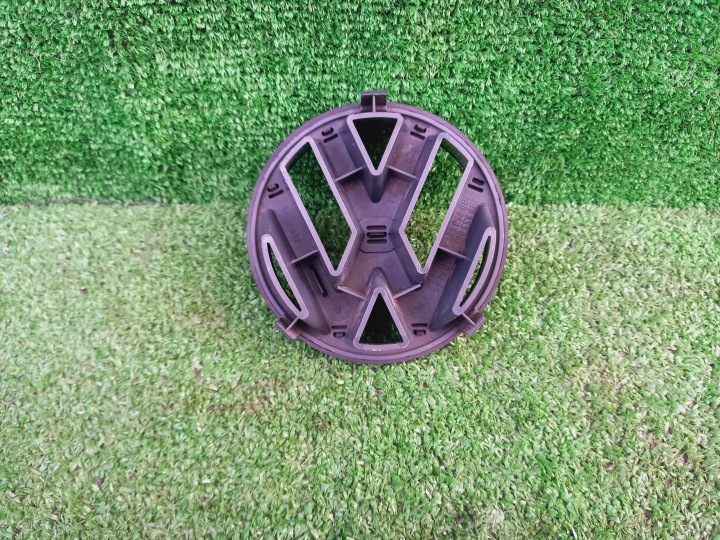 VW PASSAT B5 EMBLÈME LOGO INSIGNE CALANDRE NOIR POUSSOIR ORIGINAL 3B0853601A