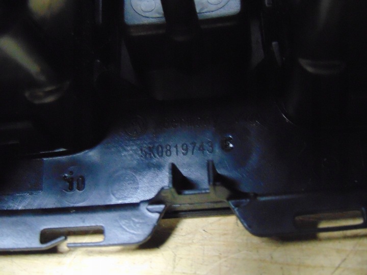 GRILLE CONDUIT D'AIR CENTRALE VOLKSWAGEN OE 5K0819743E
