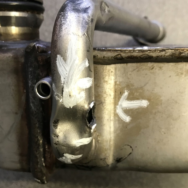 RADIATEUR GAZ D'ÉCHAPPEMENT EGR 320 A6461 JCB 3CX 926 930 940 531 533 535 540 131X