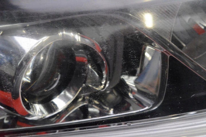 PROJECTEUR DROIT PHARE AVANT LENTILLE LED EUROPE 26010-3ZL5A NISSAN PULSAR C13