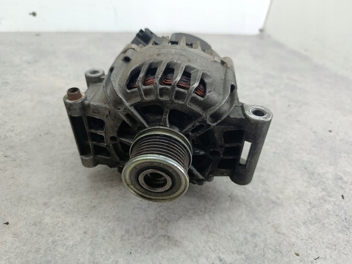 ALTERNATEUR PEUGEOT 207 V761548480 2612380A TG12C120 210009260 1.6 THP