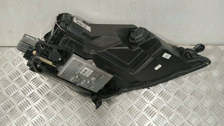 SEAT LEON III 5F1 12-17 5F1941007E COMPLET LED ORIGINAL VALEO EUROPE COMPLÈTE