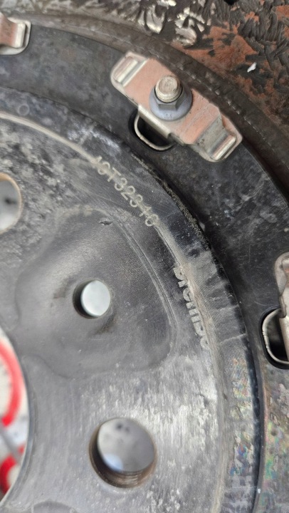 FERRARI ROMA F169 DISQUE DE FREIN AVANT CERAMIKA 49T32310