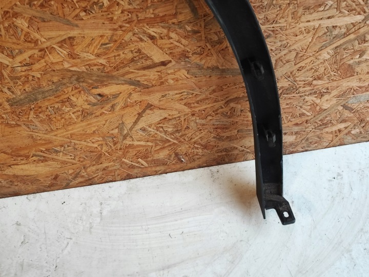 MOULURE SUR AILE GAUCHE AVANT AVANT VW TIGUAN II 2 R LINE 5NA854731H