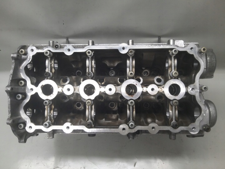 CULASSE MOTEUR 2.0 FSI BVY 150KM A4 GOLF LEON PASSAT TOURAN B6 06D103373AM
