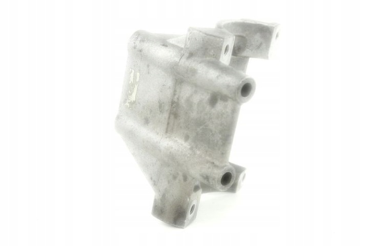 POIGNÉE COMPRESSEUR CLIMATISATION IVECO DAILY 3.0 2012-
