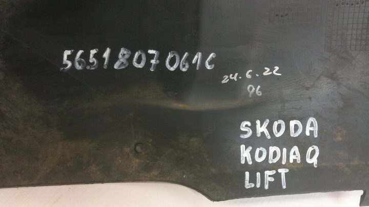 SKODA KODIAQ SPOILER PARE-CHOCS AVANT 565807061C AVANT DOUBLURE AVANT