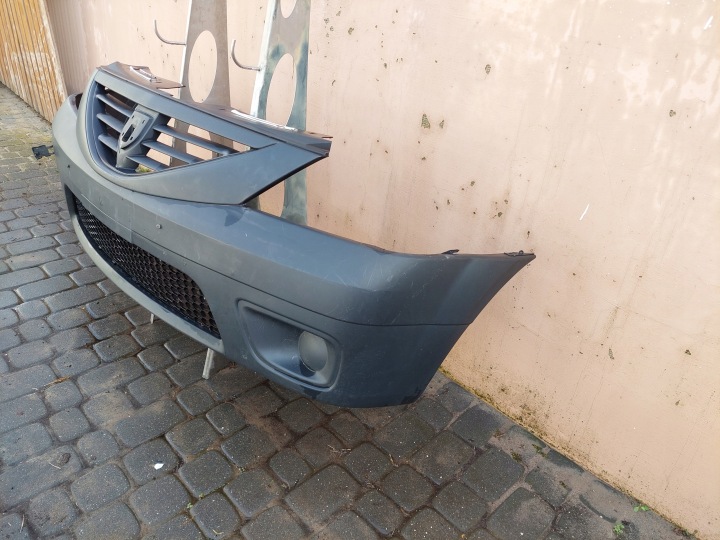 DACIA LOGAN 2004-2009 ANNÉE PARE-CHOCS AVANT 8200561847 BB51