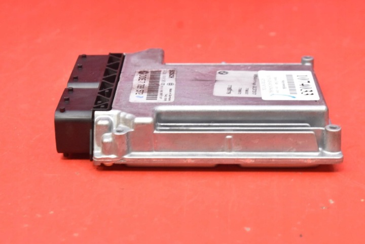 CONTRÔLEUR ORDINATEUR MOTEUR 7789572 0281010565 BMW E46 2.0 D 150 KM LIFT