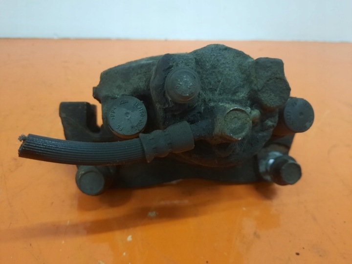 TOYOTA YARIS II 05-09 ÉTRIER DE FREIN DE FREIN AVANT AVANT GAUCHE 569 1N-P72L