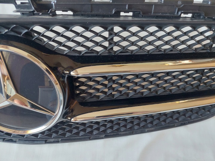 GRILLE CALANDRE MERCEDES B CLASSE W247