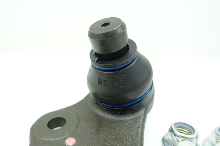 PIVOT BRAS DE SUSPENSION FORD DROIT FOCUS 11- DROITE 7160100022 MEYLE