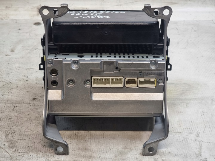 AUTORADIO BOÎTE À GANTS OE 86120-47220 TOYOTA PRIUS II 08R