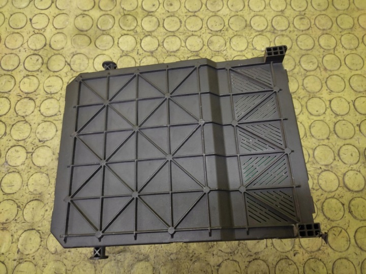 PEUGEOT 206 MODULE BOÎTE FUSIBLE 9646777380