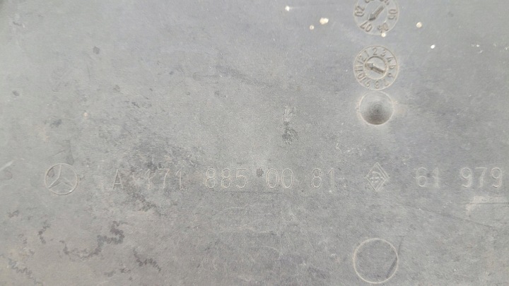 MERCEDES-BENZ SLK R171 171 CHÂSSIS SOUS PLAQUE D'IMMATRICULATION A1718850081
