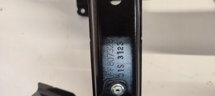 CUPRA FORMENTOR POUTRE PARE-CHOCS AVANT 5FF807109A 5FA807651