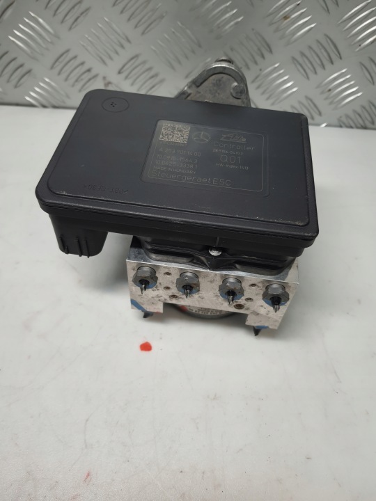 POMPE ABS ESC MERCEDES W205 GLC X253 2539011400