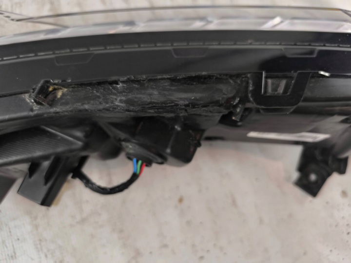PHARE GAUCHE FJD LED MITSUBISHI ECLIPSE CROSS LIFT 2020-2024 EUROPE