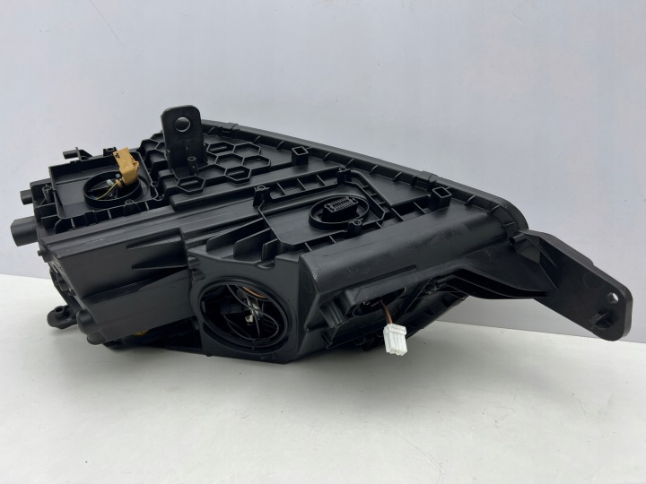 SKODA YETI 5L1 LIFT PHARE AVANT DROITE BI XÉNON LED 2012-2017