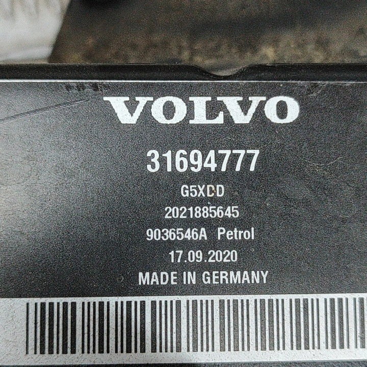 WEBASTO VOLVO V60 II 9036496B 26390715 2.0L 250KW 2020