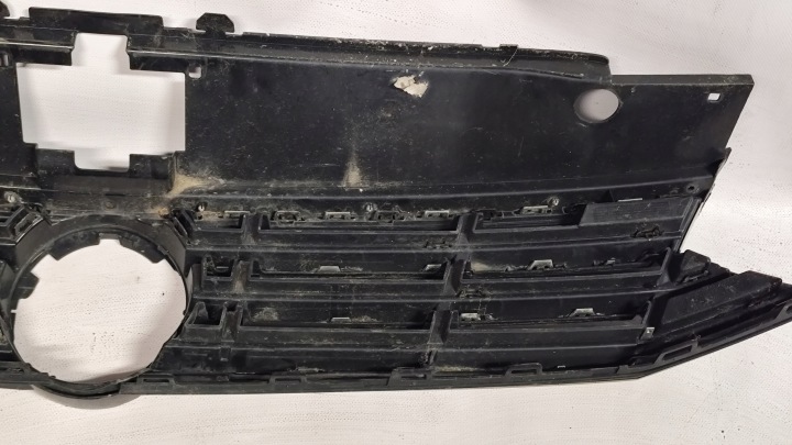 VW PASSAT B8 LIFT 2014- GRILLE CALANDRE CALANDRE RADIATEUR 3G0853653E