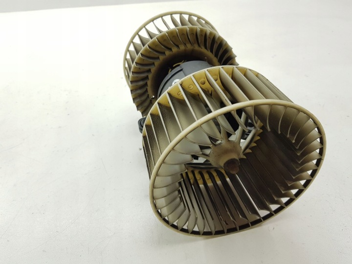 BMW X5 E53 2006 VENTILATEUR CONDUIT D'AIR VENTILATEUR