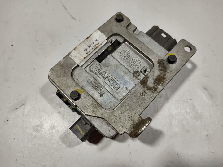 HYUNDAI IX35 2.0D 12R- MODULE AMPLIFICATEUR 56300-3U763