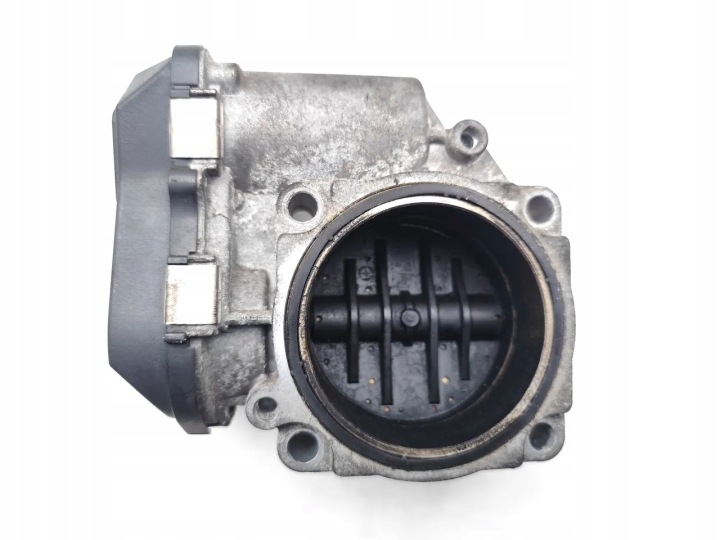 BMW 1 SERIES PAPILLON DES GAZ ÉLECTRIQUE 116I ESSENCE 90KW (122 HP) 7561066