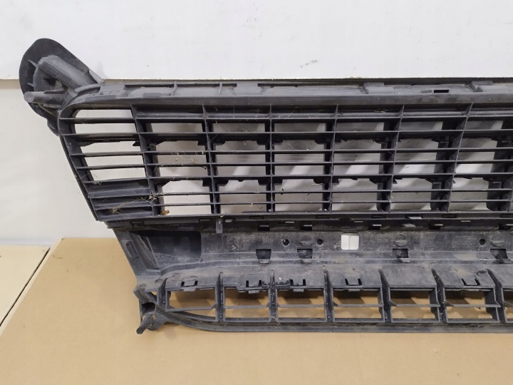 GRILLE CALANDRE GRILLE CENTRALE CHROME PARE-CHOCS AVANT PEUGEOT 3008 I 2009-2013