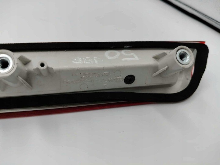 PHARE TROISIÈME LANTERNE STOP PIED KIA CEED 1 I UNIVERSEL 2006- EUROPE 92701-1H3