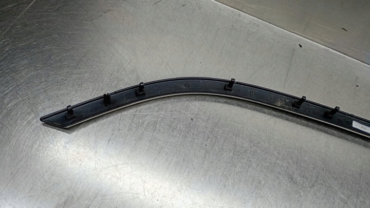 MOULURE PORTES GAUCHE AVANT VOLVO S80 II V70 III 30716437