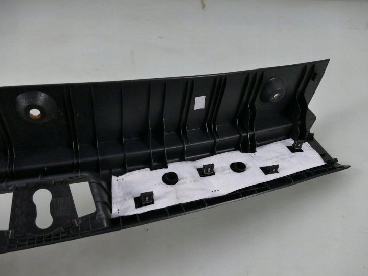 PROTECTION COURROIE ARRIÈRE HYUNDAI OE 85771-2Y000
