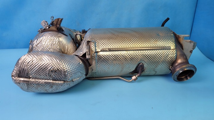 MERCEDES W205 CATALYSEUR FAP A6541407300 A6541407200 KT1300