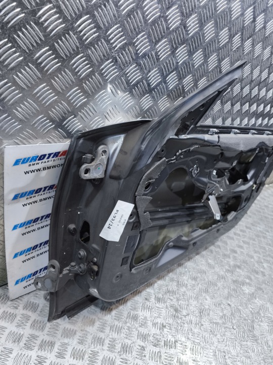 BMW Z4 E85 PORTES DROIT SPACE GRAU METALLIC A52