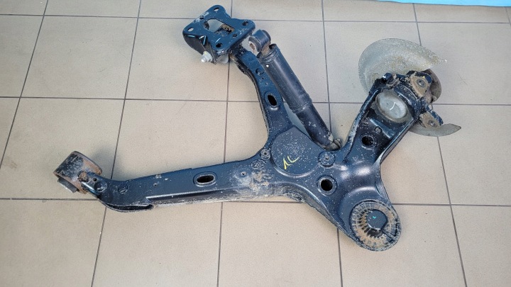 TOYOTA PROACE II 20R ROTULE DE DIRECTION BRAS DE SUSPENSION AMORTISSEUR DROIT ARRIÈRE 9807504980