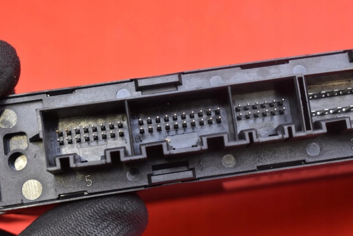 MODULE CONFORT 8E0959433AM AUDI A4 B6 2.0 20V 130 KM BERLINE 00-05