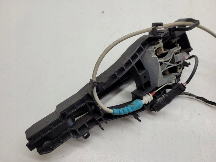 SERRURE AVANT AVANT DROIT POIGNÉE EXTÉRIEUR PORTES BMW 3 F34 GT 7229458