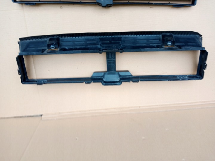 MERCEDES GLE W167 GUIDE D'AIR JALOUSIE A1675000702
