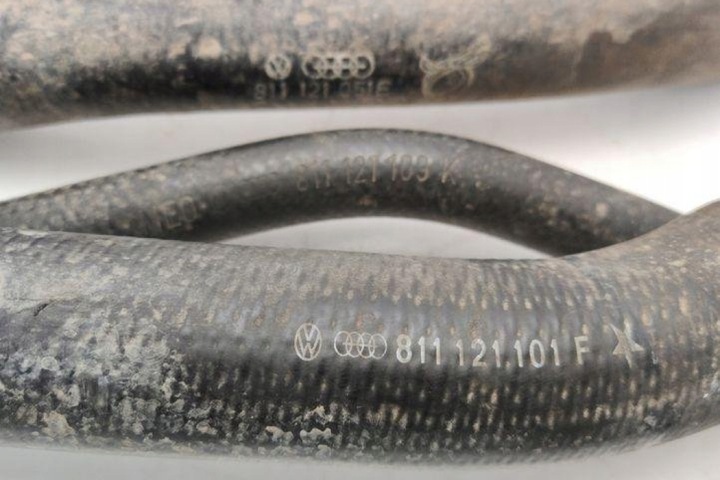 TUYAU REFROIDISSEMENT AUDI 80 (81, 85, B2) 811121051E 1.8L GASOLINE 1985