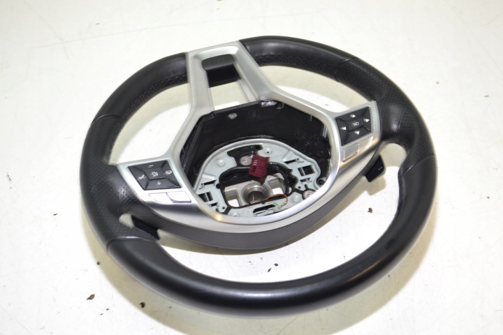 MERCEDES W212 W204 VOLANT COMPLÈTE CUIR A1724604203