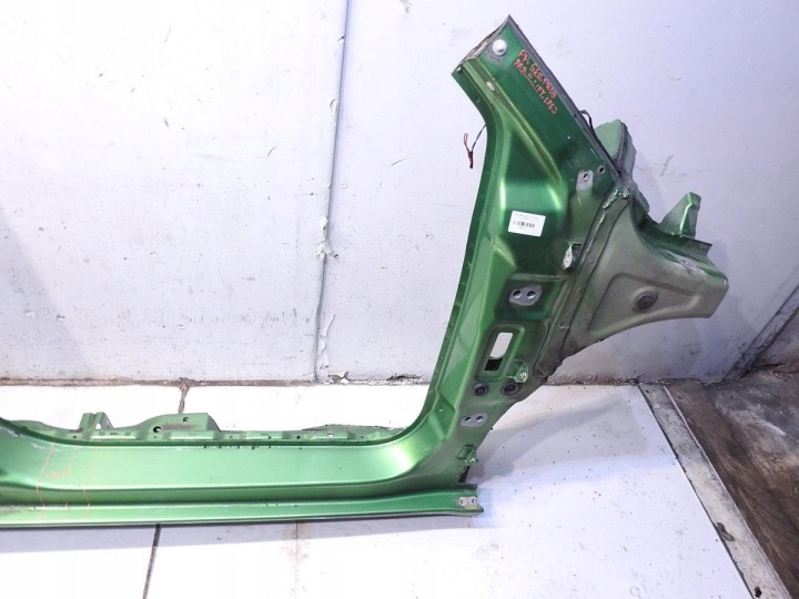 SEUIL POTEAU DROIT AVANT LF6Z SKODA FABIA II