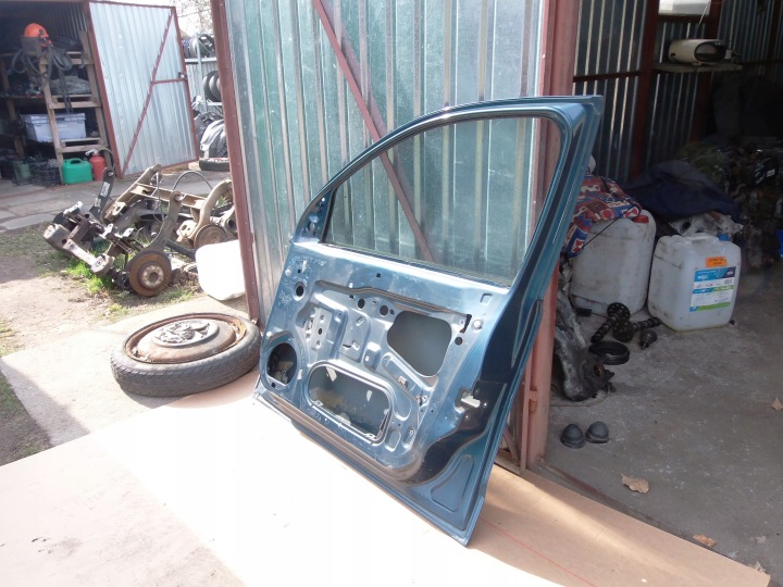 PORTES DROIT AVANT OPEL CORSA C 5 PORTES Z20M
