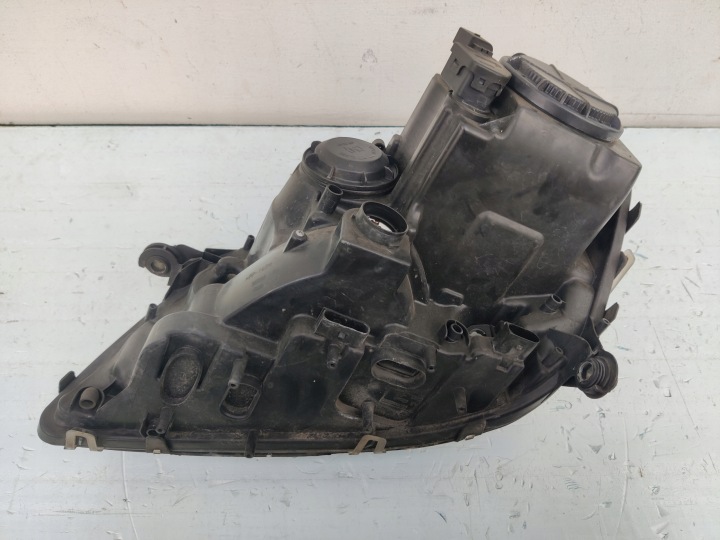 PHARE DROITE MERCEDES ML W164