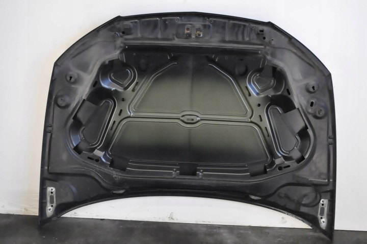 SEAT LEON III CAPOT COUVERCLE CHAMBRES MOTEUR 100UM