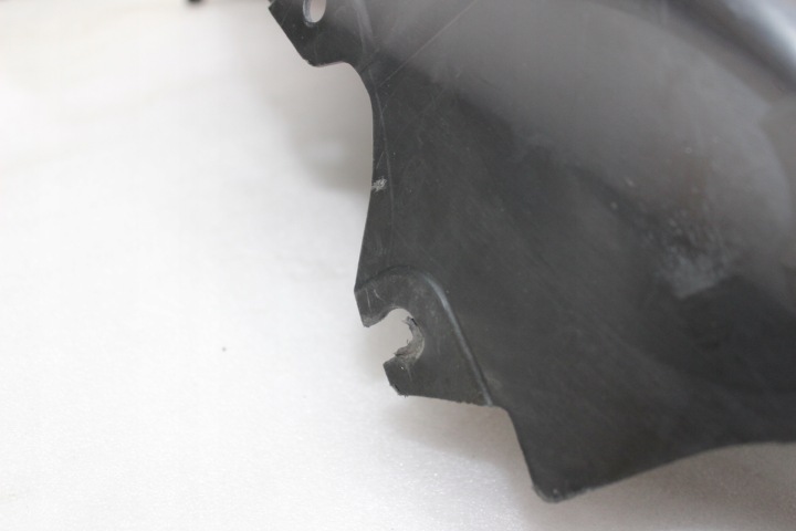 MERCEDES-BENZ PASSAGE DE ROUE AVANT GAUCHE MERCEDES SL R231 A2316900300