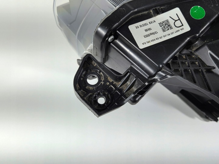 PHARE DROITE AVANT AVANT VW AMAROK II COMPLET LED IQ LIGHT POUCES EUROPE